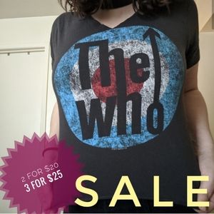 ✓ UPCYCLED The Who Cropped Band Tee